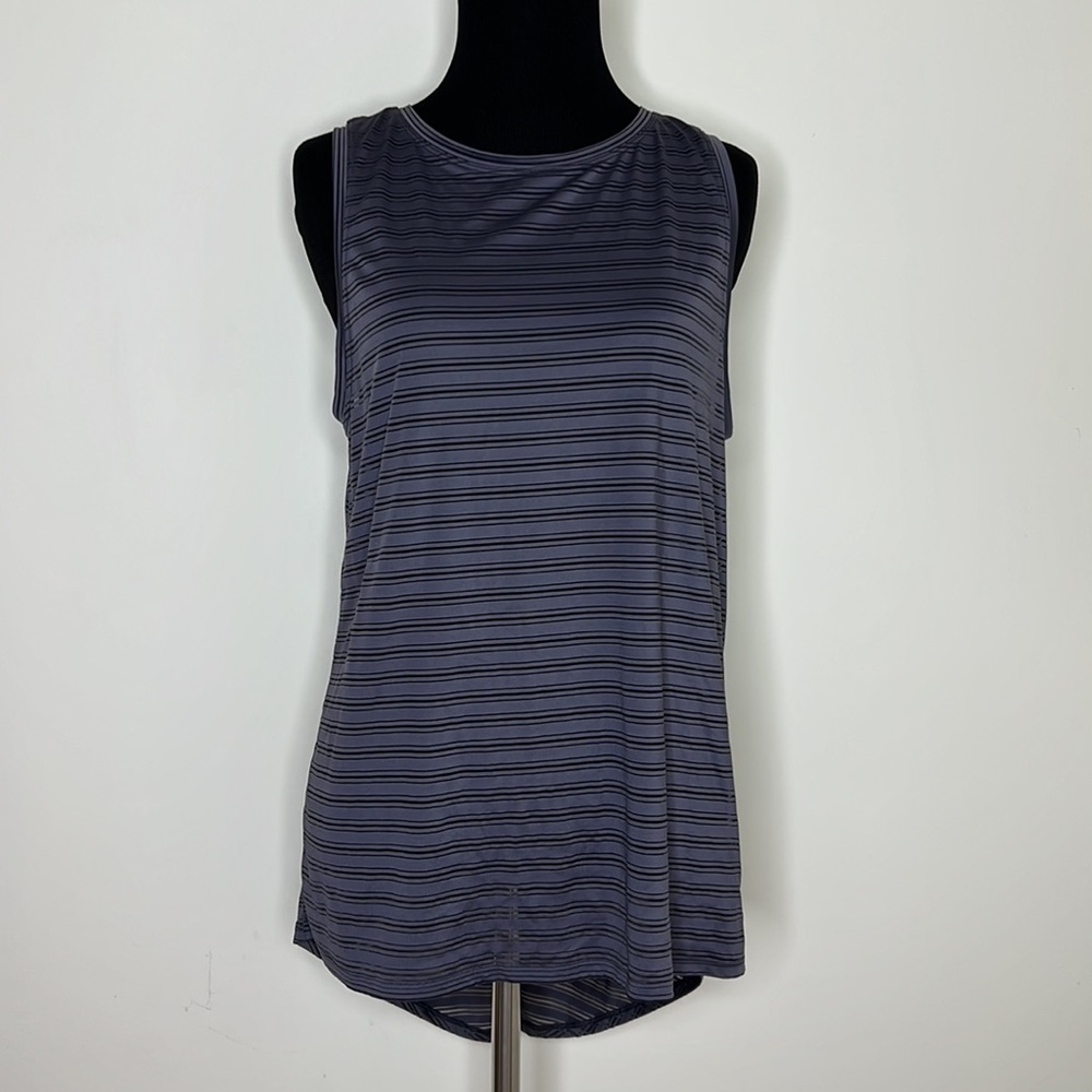 LULULEMON Meet Halfway Tank *Striped
In Moonwalk S - Picture 4 of 10